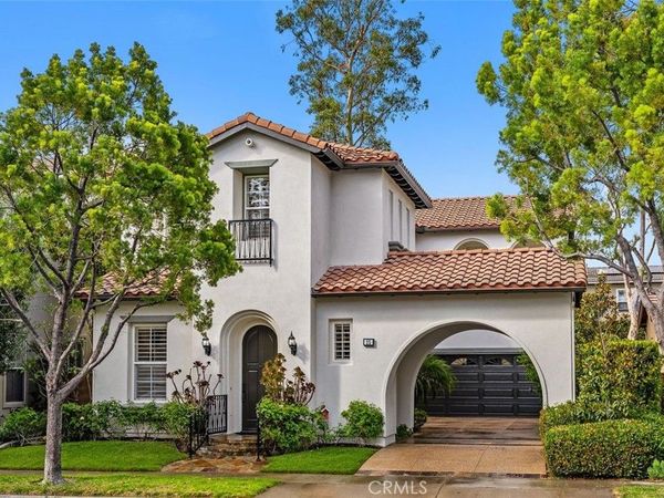 25 Carpenteria, Irvine, CA 92602