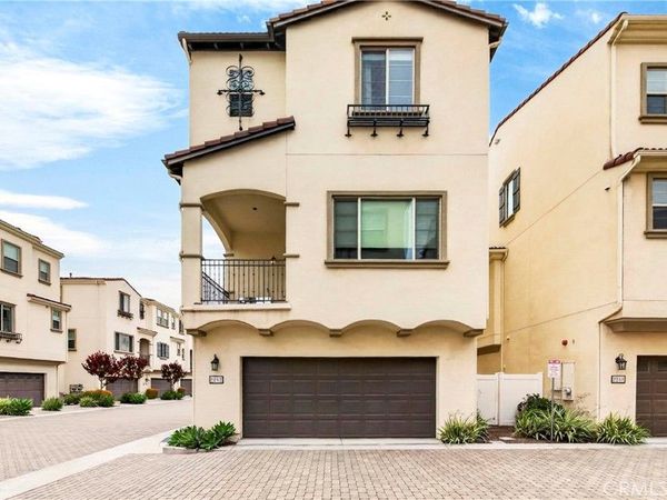 2242 W Anacasa, Anaheim, CA 92804