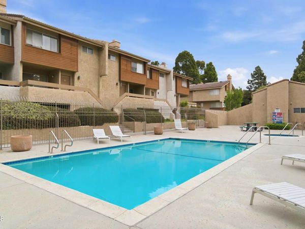 735 County Square Drive, Unit 34, Ventura, CA 93003