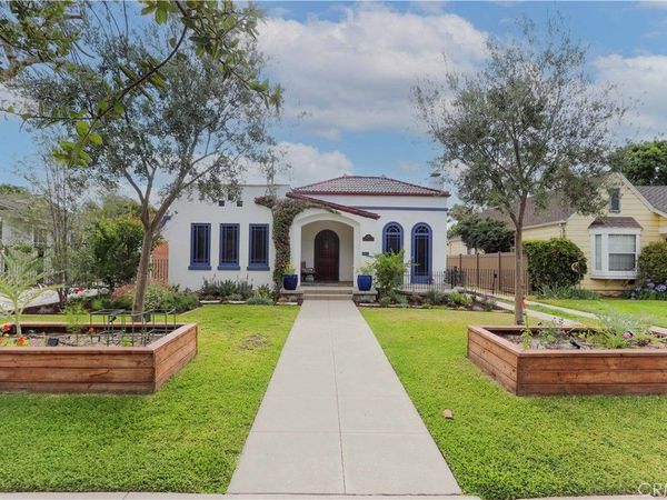2421 Oakmont, Santa Ana, CA 92706