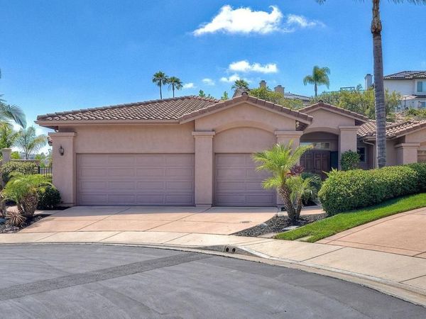 3121 Via Valesco, Escondido, CA 92029