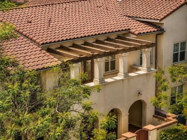 862 E Baseline, Claremont, CA 91711