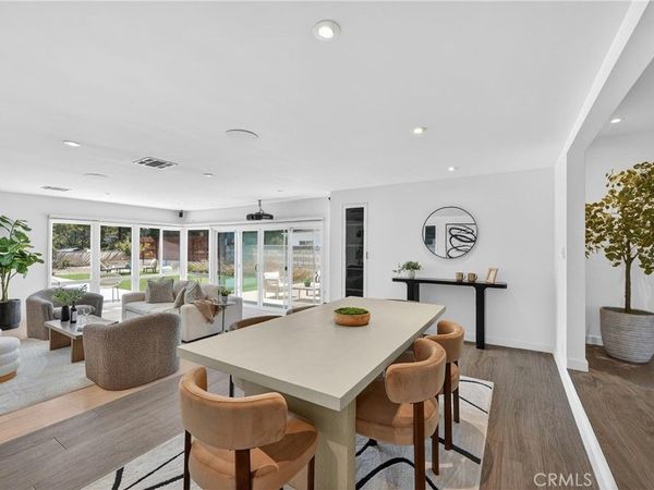 2425 Capetown Ave, Alhambra, CA 91803