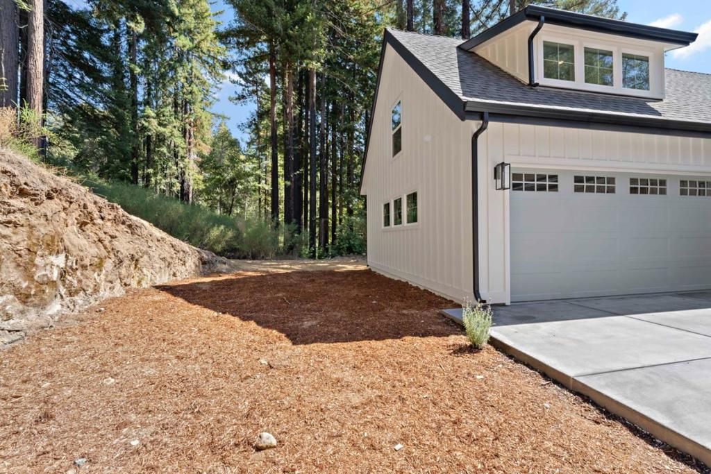 266 W Hilton Drive, Boulder Creek, CA 95006 Main Photo