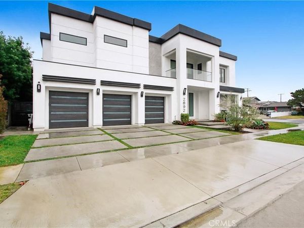 2892 Walker Lee Drive, Rossmoor, CA 90720