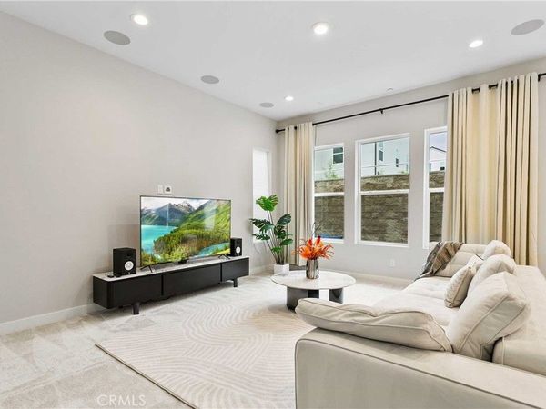 181 Pin Lane, Lake Forest, CA 92630