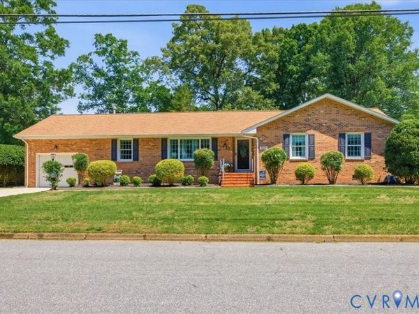 1100 Elmwood Drive, Colonial Heights, VA 23834