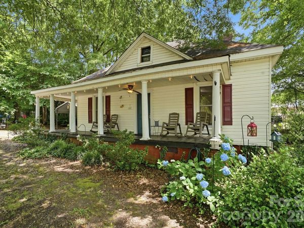 1815 Hemlock Avenue , Gastonia, NC 28054