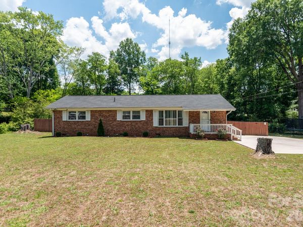 1121 Rembrandt Drive SW, Concord, NC 28027
