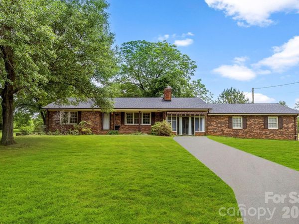 2829 Bettis Road, Grover, NC 28073