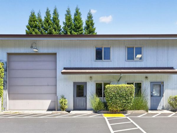 1229 Grove Street, Healdsburg, CA 95448