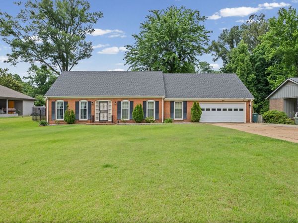 3021 WHITNEY AVE, Memphis, TN 38128