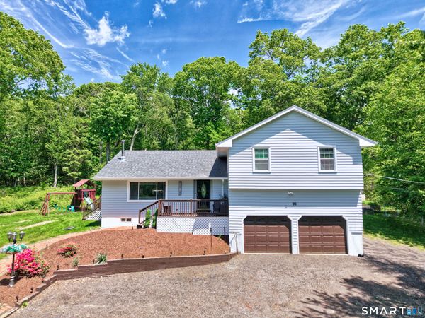 78 North , Plymouth, CT 06782