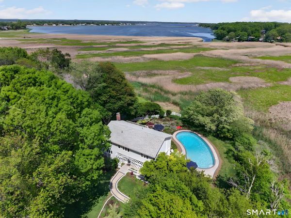 11 Cambridge East, Old Saybrook, CT 06475