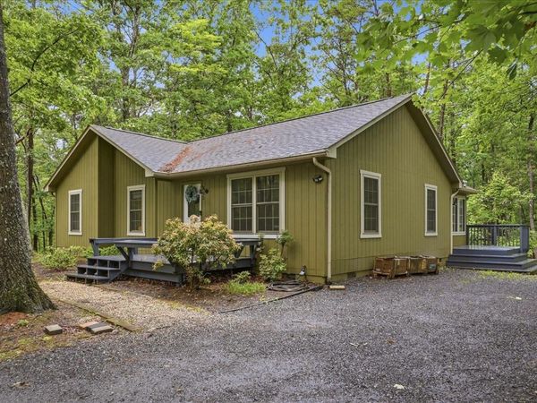 323 PALMER RD, BASYE, VA 22810