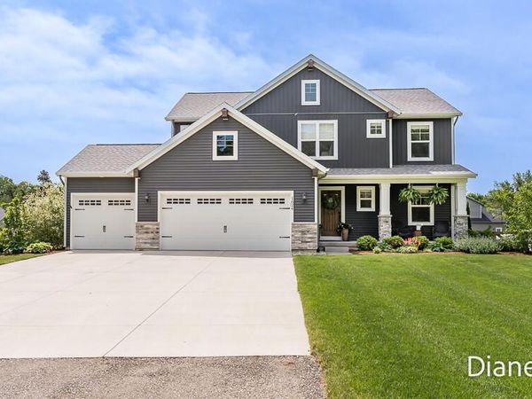 1624 Harding Street, Holland, MI 49423