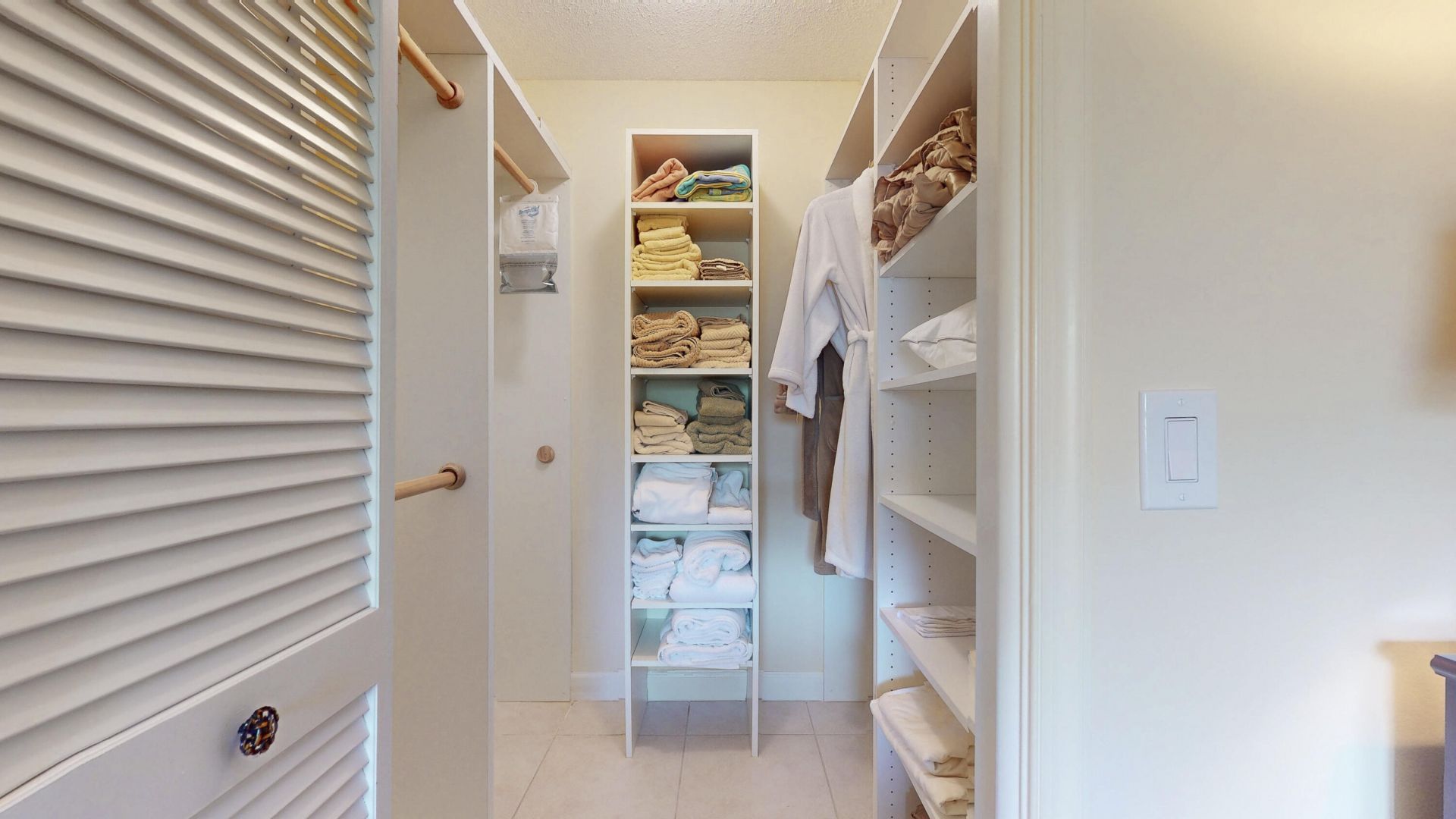 4081 SW Parkgate Boulevard, Unit F, Palm City, FL 34990 Photo
