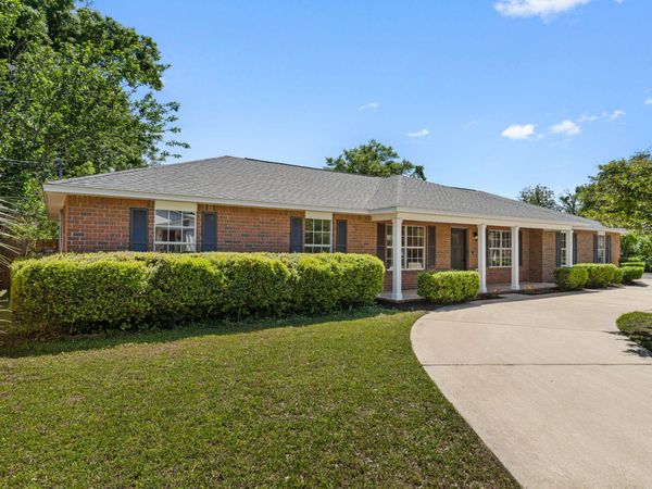 601 E Scott Street, Pensacola, FL 32503