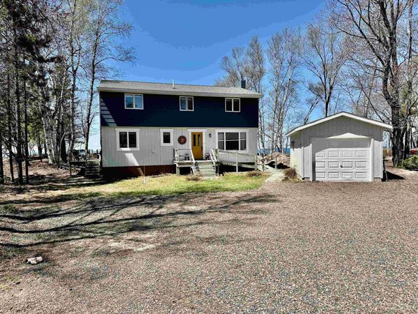 4145 Cedar Bay Road, Allouez Twp, MI 49913