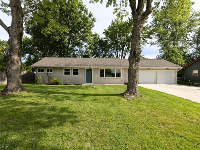 133 Coronado Court, Elyria, OH 44035 Photo 1