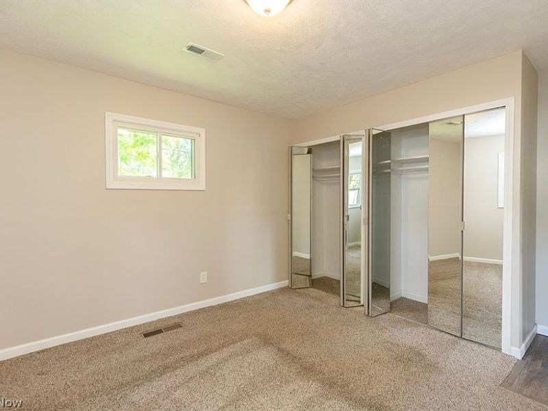 133 Coronado Court, Elyria, OH 44035 Photo 11