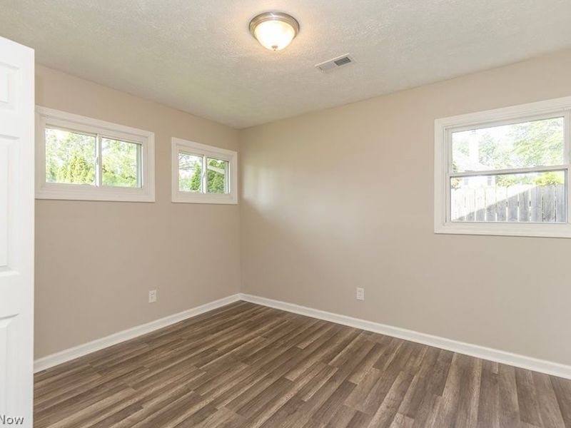 133 Coronado Court, Elyria, OH 44035 Photo 16