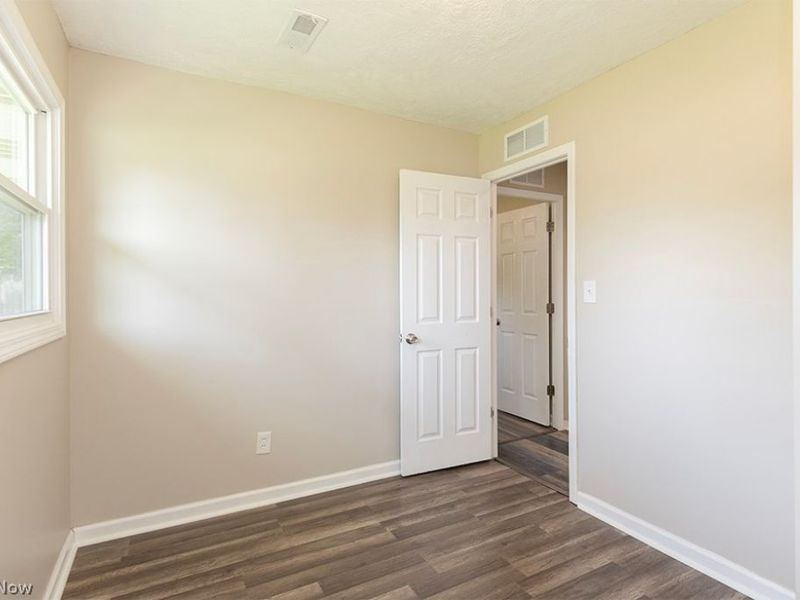 133 Coronado Court, Elyria, OH 44035 Photo 18