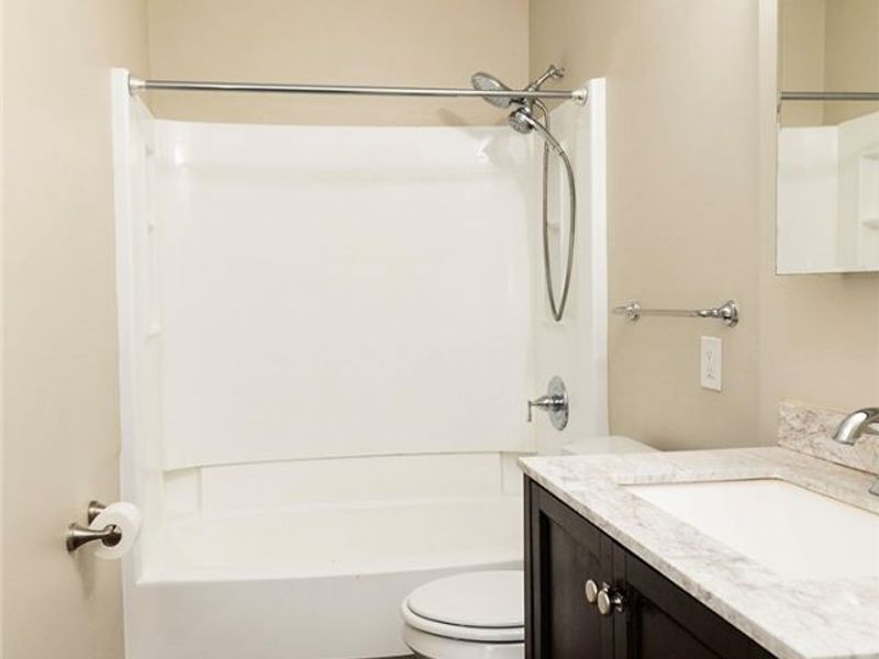 133 Coronado Court, Elyria, OH 44035 Photo 22