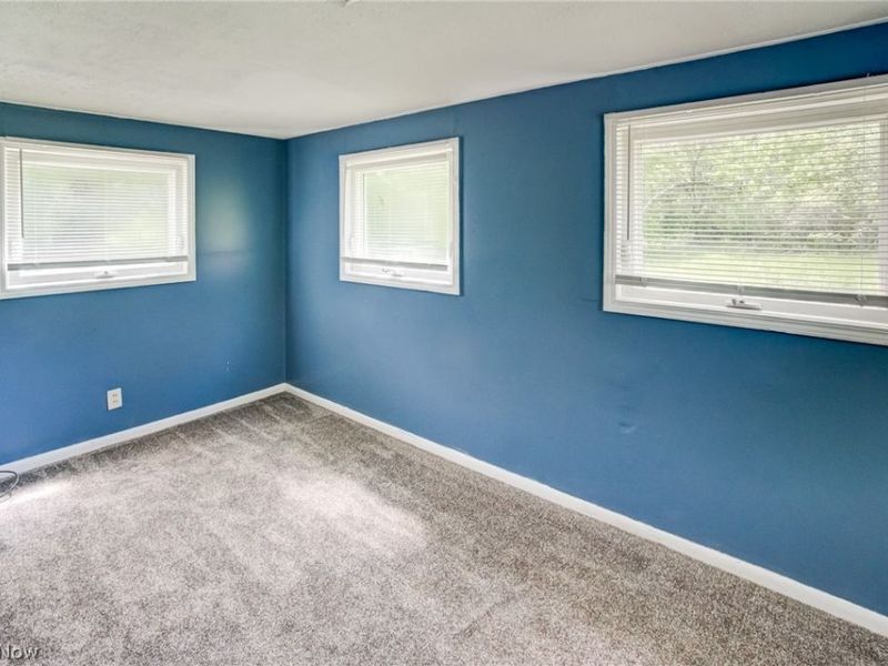 4684 Green Road, Warrensville Heights, OH 44128 Photo 14
