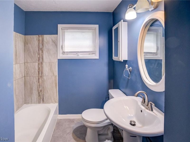 4684 Green Road, Warrensville Heights, OH 44128 Photo 16