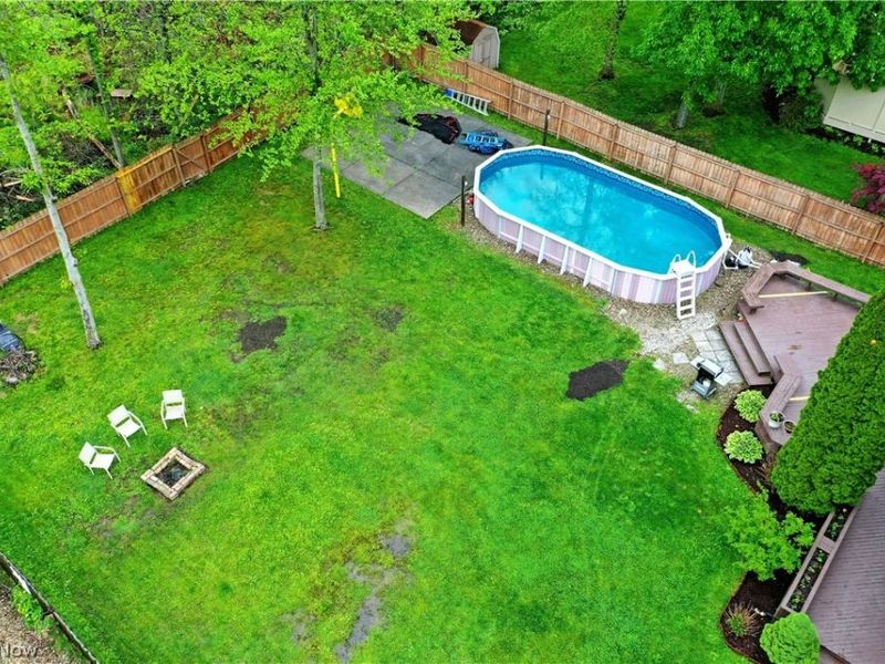 348 Aspen Drive NW, Warren, OH 44483 Photo 6