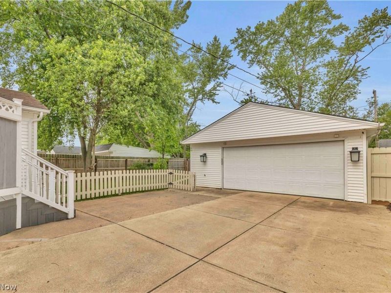 6896 Parma Park Boulevard, Parma Heights, OH 44130 Photo 29