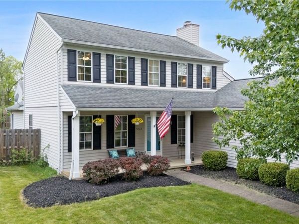 9764 Wainwright Terrace , Olmsted Falls, OH 44138