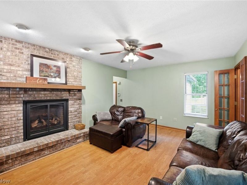 9764 Wainwright Terrace, Olmsted Falls, OH 44138 Photo 15