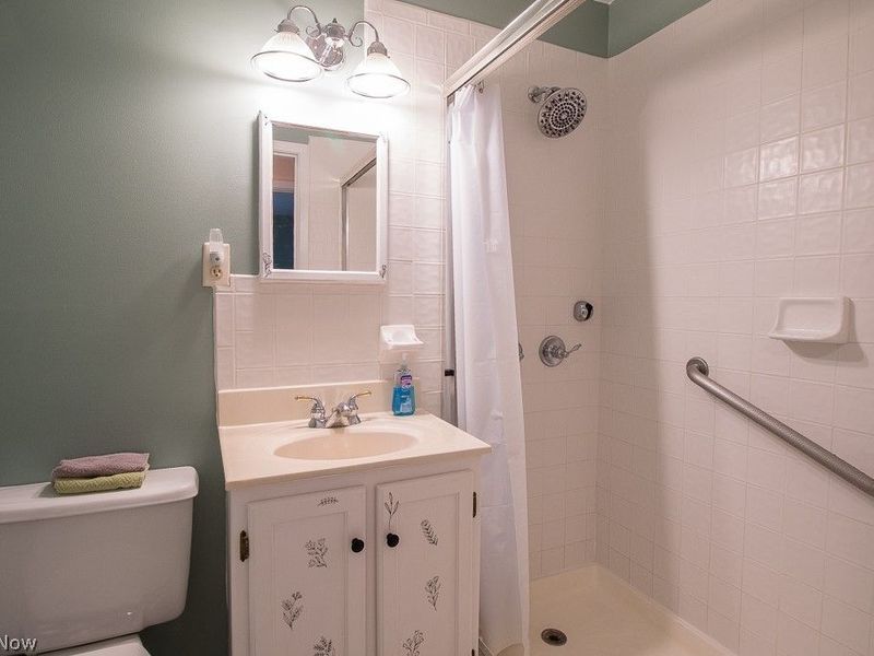 6146 Campbell Road , Mentor, OH 44060 Photo 21