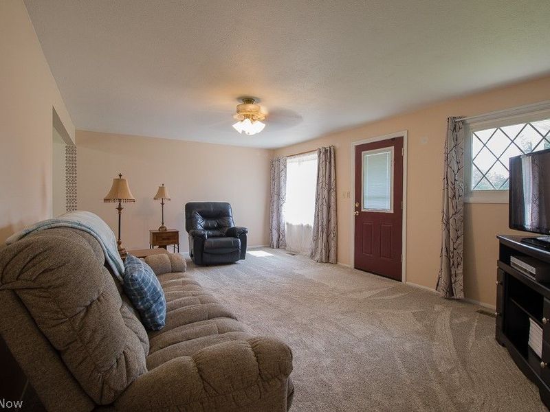 6146 Campbell Road , Mentor, OH 44060 Photo 6