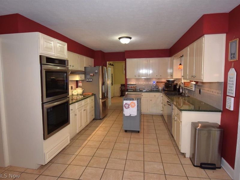 217 Sunset Drive , Hudson, OH 44236 Photo 10