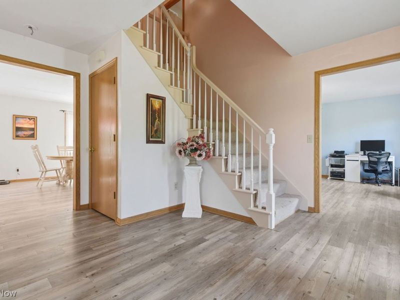 8904 Dean Road, Vermilion, OH 44089 Photo 4