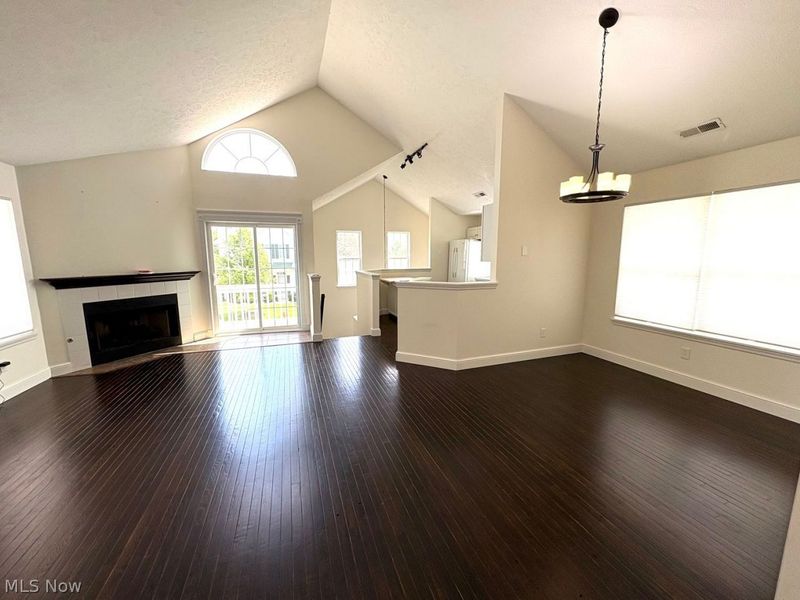21 Vista Circle, Unit 39A, North Olmsted, OH 44070 Photo 3