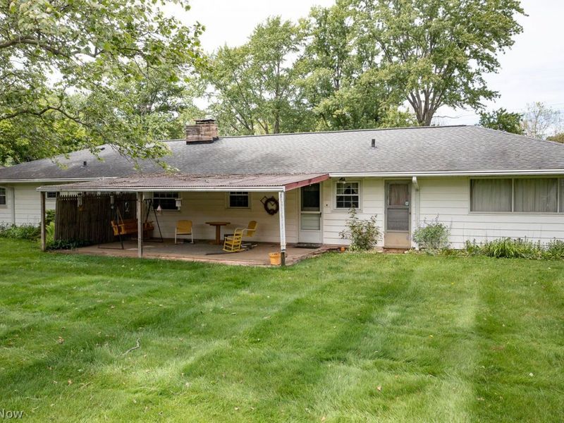 30 Meadowbrook Drive , Grafton, OH 44044 Photo 3