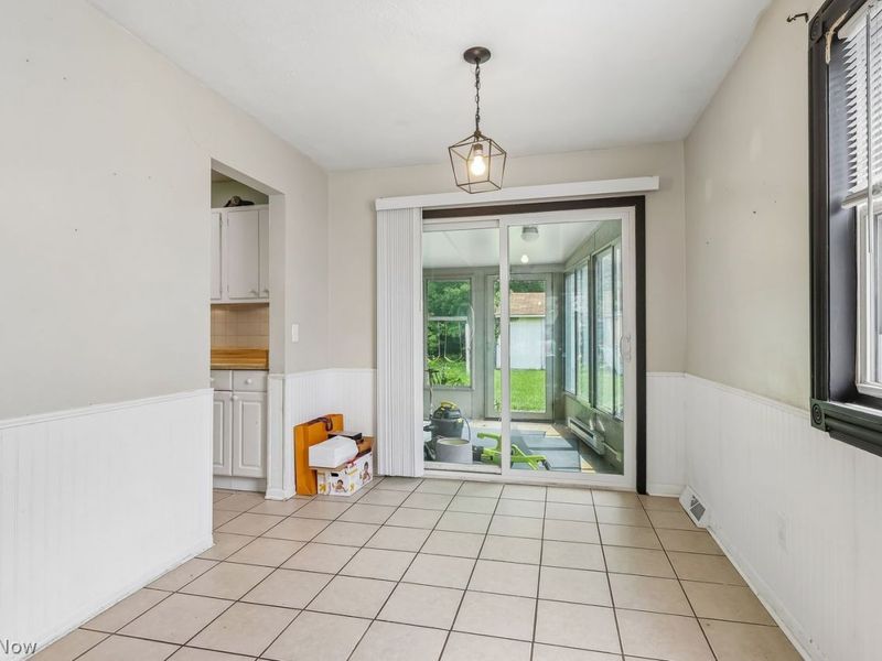 249 Erieview Boulevard , Sheffield Lake, OH 44054 Photo 6