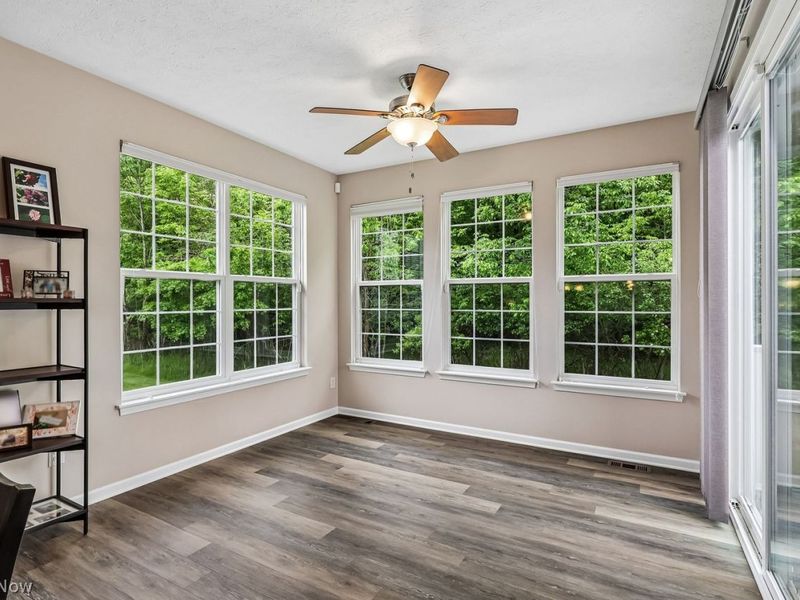 3862 Heron Drive , Lorain, OH 44053 Photo 12