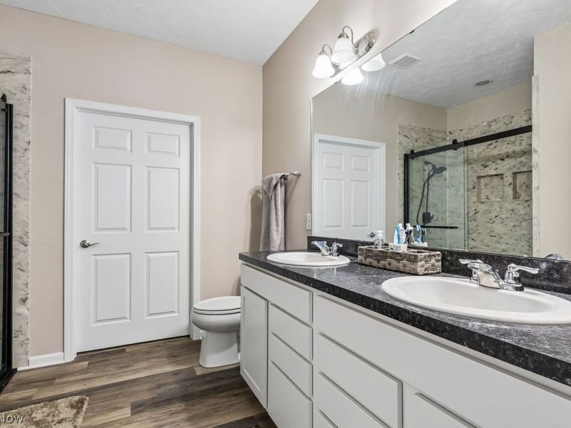 3862 Heron Drive , Lorain, OH 44053 Photo 14