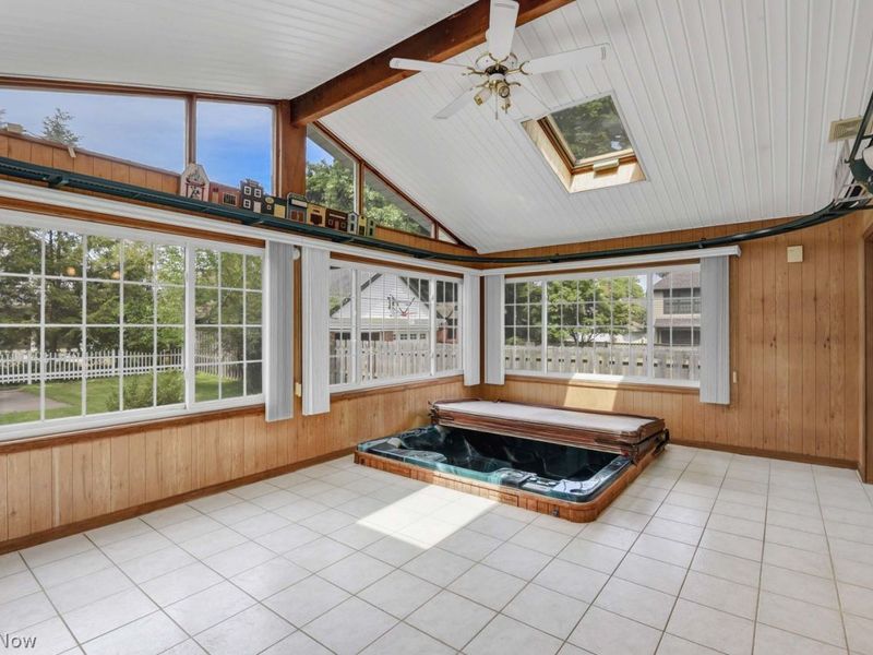 20790 Lake Road , Rocky River, OH 44116 Photo 17