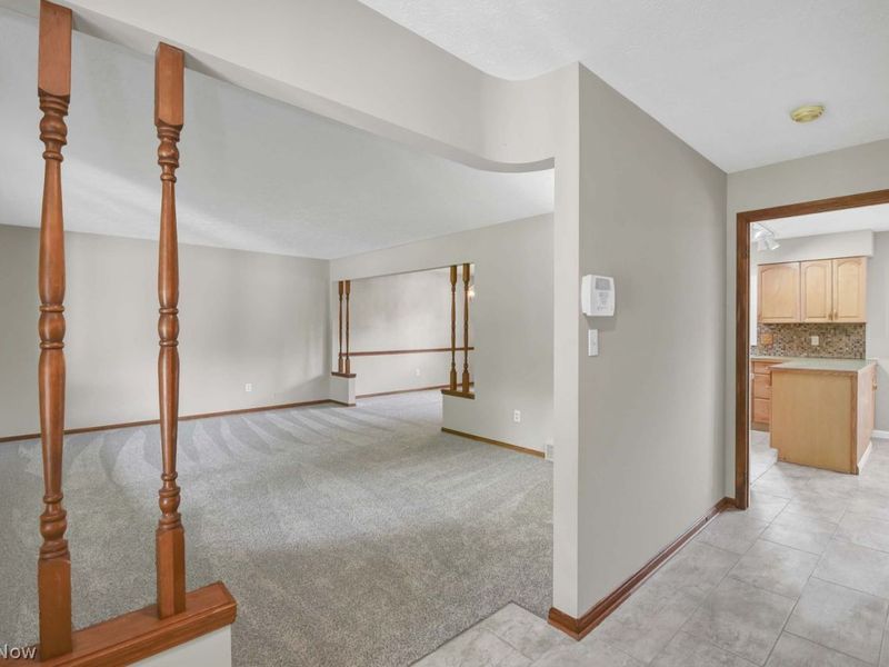 20790 Lake Road , Rocky River, OH 44116 Photo 3
