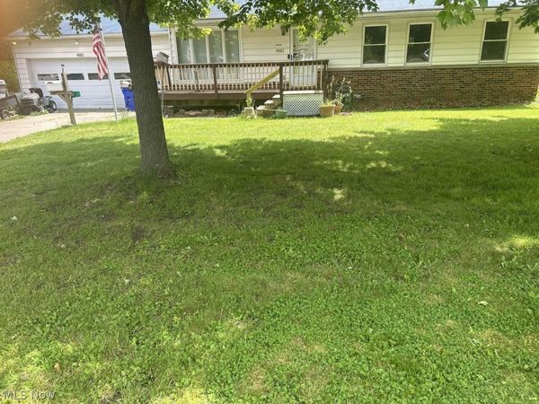 4882 Mogadore Road , Kent, OH 44240