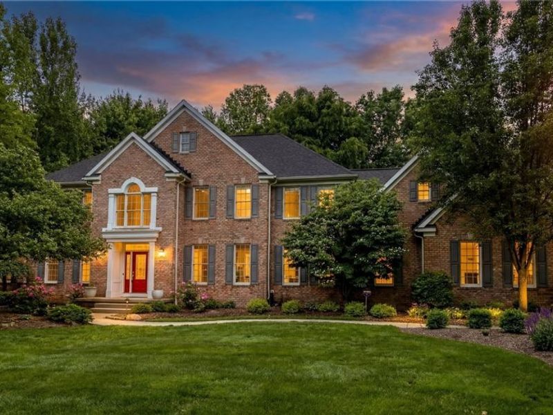 7442 Worlington Drive , Solon, OH 44139 Photo 2