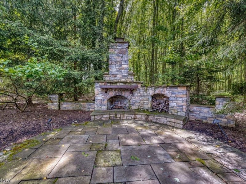 7442 Worlington Drive , Solon, OH 44139 Photo 8