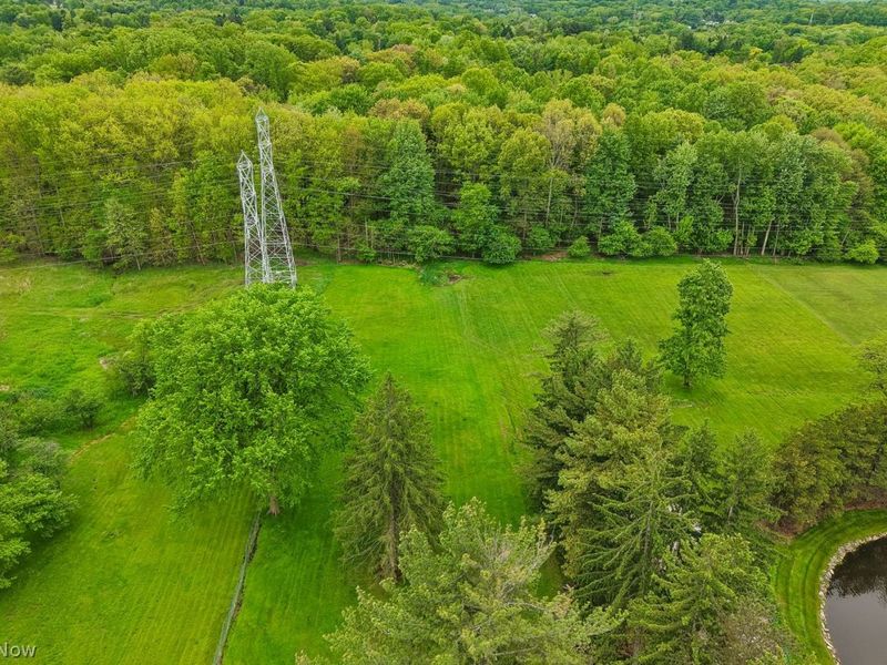17570 Hicks Road, Walton Hills, OH 44146 Photo 39