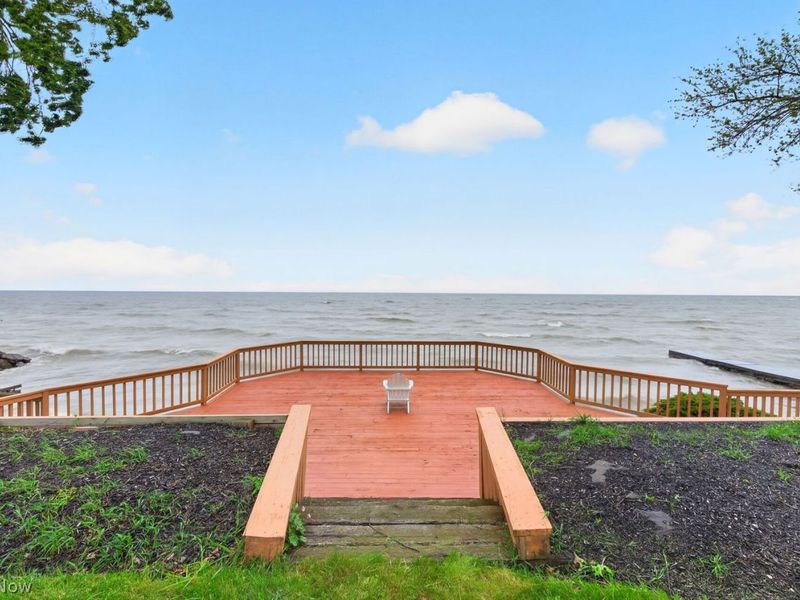 32926 Lake Road , Avon Lake, OH 44012 Photo 11